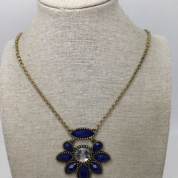 J. Crew Women Golden Link Chain Necklace W/Blue Crystal Pendant Lobster Closure - Picture 2 of 5